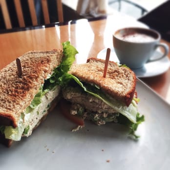Cafe Lakeview